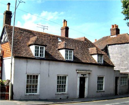 Today's Cinque Port House (photo: Paul Skelton)