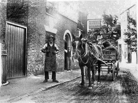 Outside The Queen Adelaide, Walmer in 1902